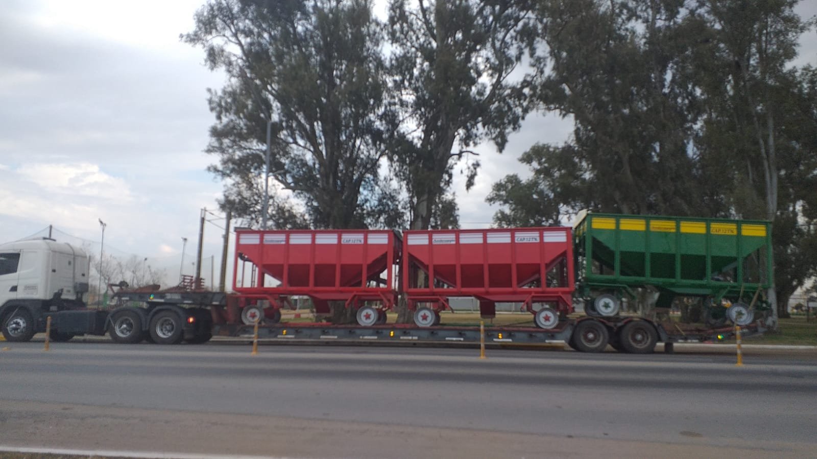 Carretón agrícola Marcelini 2 ejes 18mts